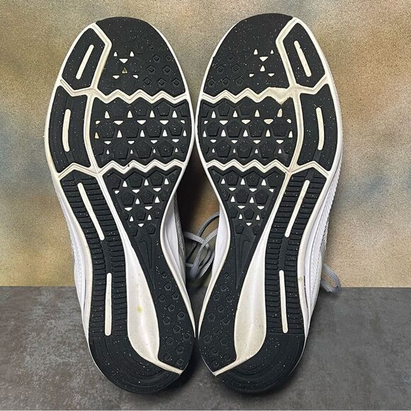 Nike Downshifter 9 AR4946-006 Gray/White/Red Men's Running Shoes Size 12M - Picture 14 of 16